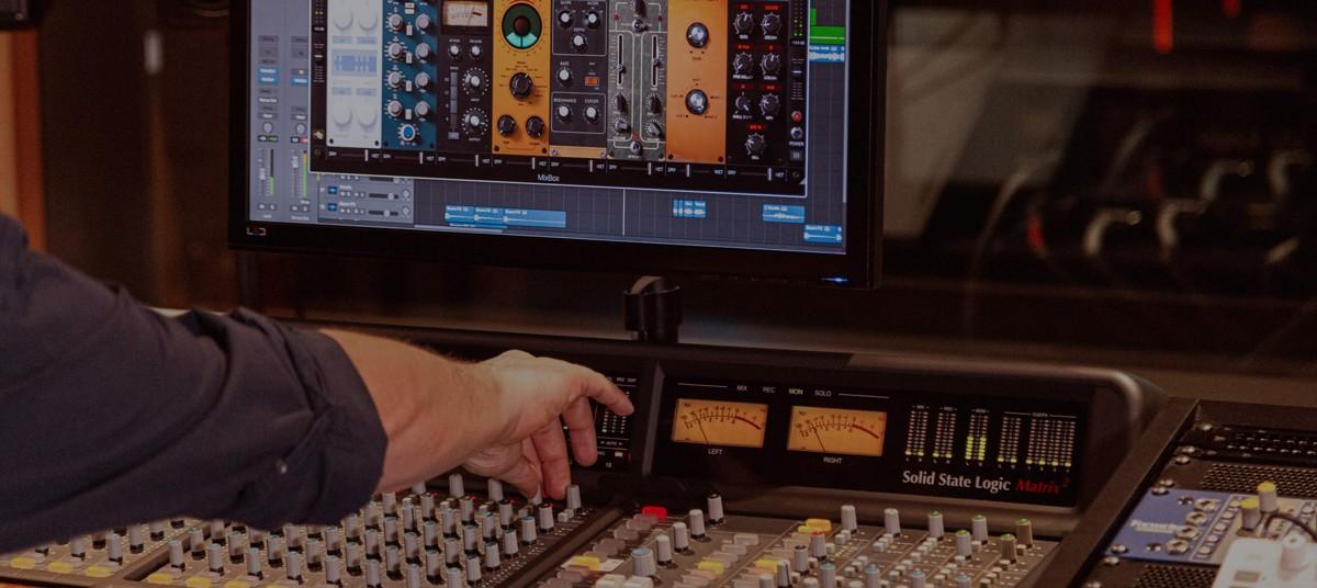 IK Multimedia T-RackS 5 MAX V2 Upgrade