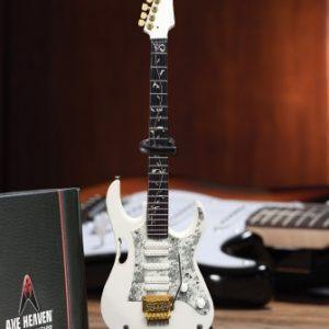 Axhgtr VAI White JEM Mini GTR