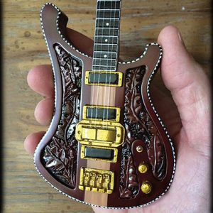 Lemmy Signature Carved Bass