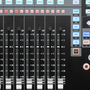 Hrdwr Faderport 8