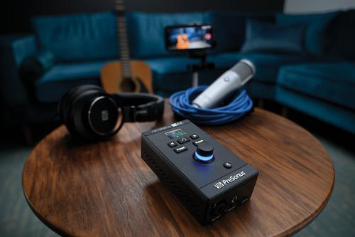 Revelator io44 USB-C Audio Interface - Image 8