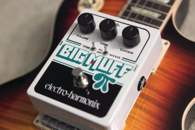 Big Muff Pi with Tone Wicker Fuzz