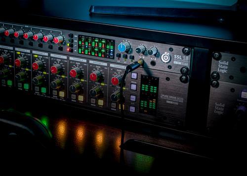 Solid State Logic SSL 18 USB-C Audio Interface - Image 3