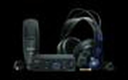 Fender Quantum Creator Ultra-compact Audio Production Bundle - Image 3