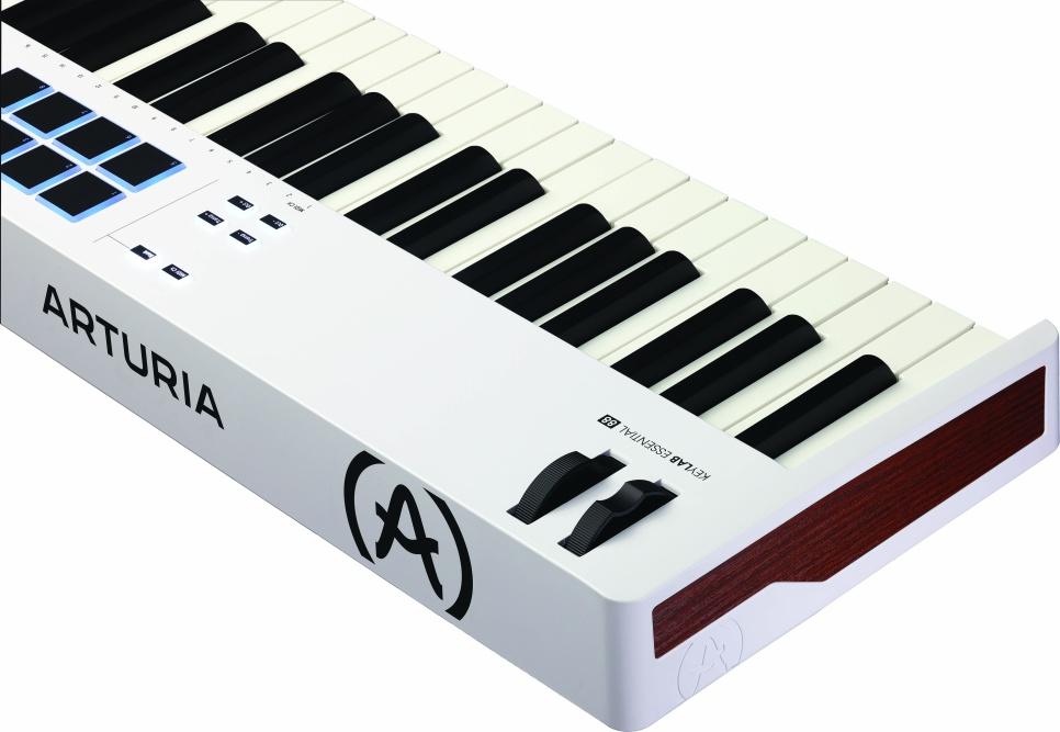 Arturia MiniLab 3 25-Key USB MIDI Controller – White - Image 6