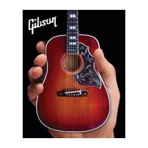 Gibson Hummingbird Vintage Cherry 1:4 Scale Mini Guitar Model
