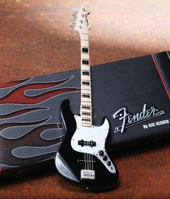 Fender™ Jazz Bass™ – Black Finish
