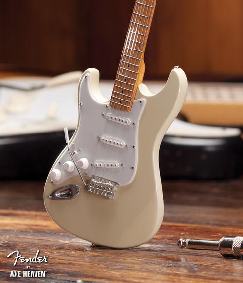 Fender™ Stratocaster™ – Jimi Hendrix Reverse Headstock Finish For Leftys - Image 4