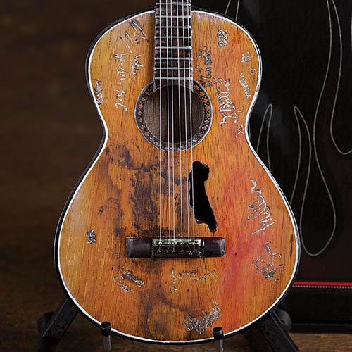 Willie Nelson Signature “trigger” Acoustic Model - Image 3