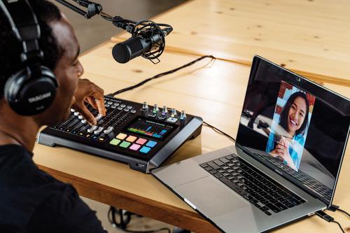 Mixcast 4 Podcast Station - Image 12