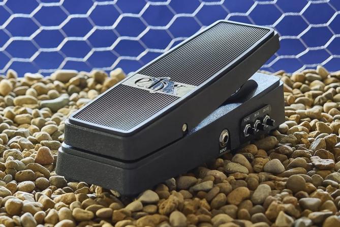 Cock Fight Plus Talking Wah Fuzz