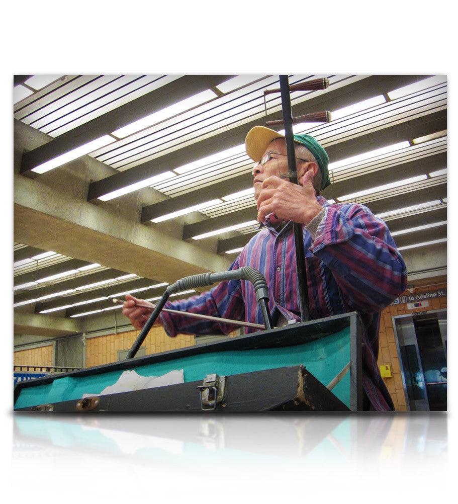 Street Erhu - Image 2